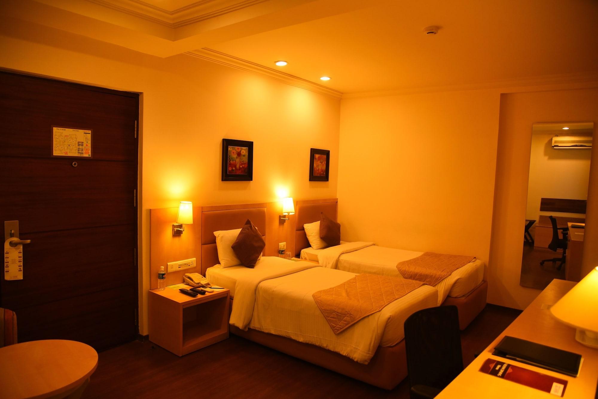 Royal Orchid Suites Whitefield Bangalore Extérieur photo