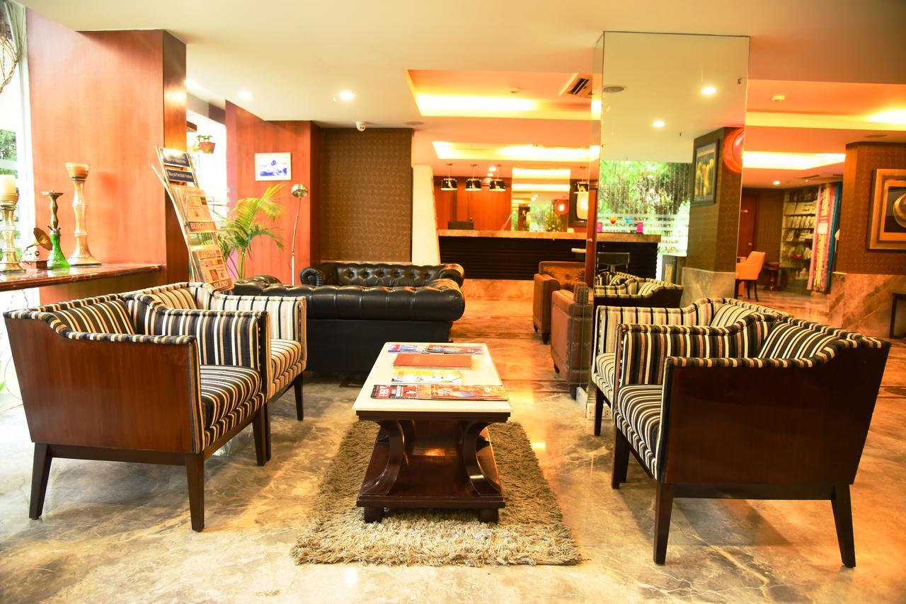 Royal Orchid Suites Whitefield Bangalore Extérieur photo