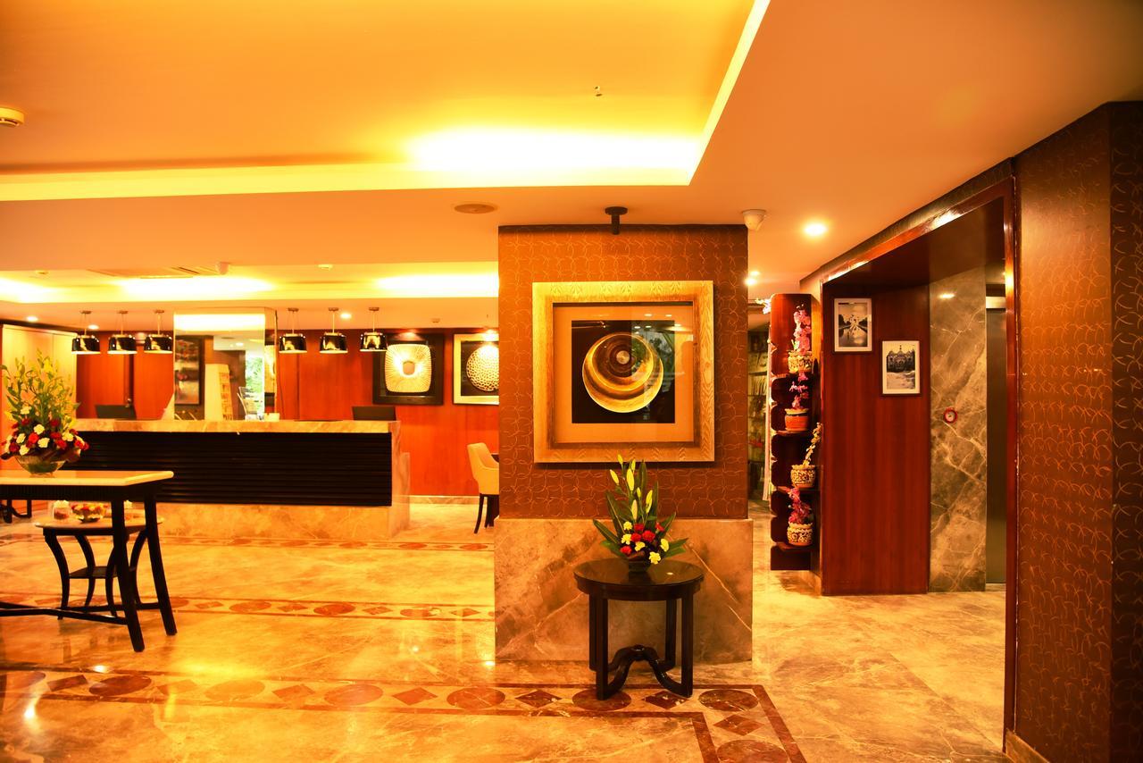 Royal Orchid Suites Whitefield Bangalore Extérieur photo