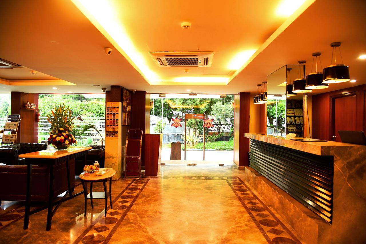 Royal Orchid Suites Whitefield Bangalore Extérieur photo